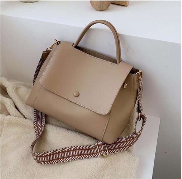 leather crossbody bag medium